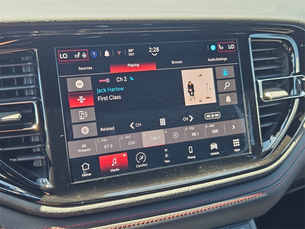 2025 Dodge Durango R/T photo 22