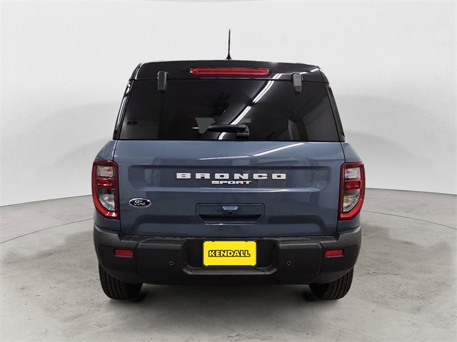 2025 Ford Bronco Sport Outer Banks photo 3