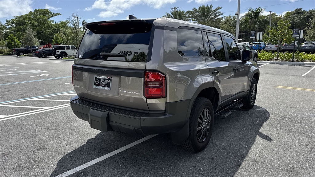 2025 Toyota Land Cruiser photo 2