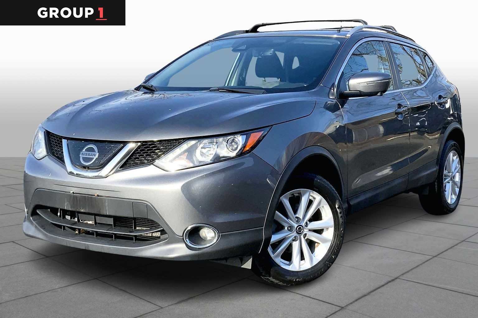 2019 Nissan Rogue Sport SV's photo
