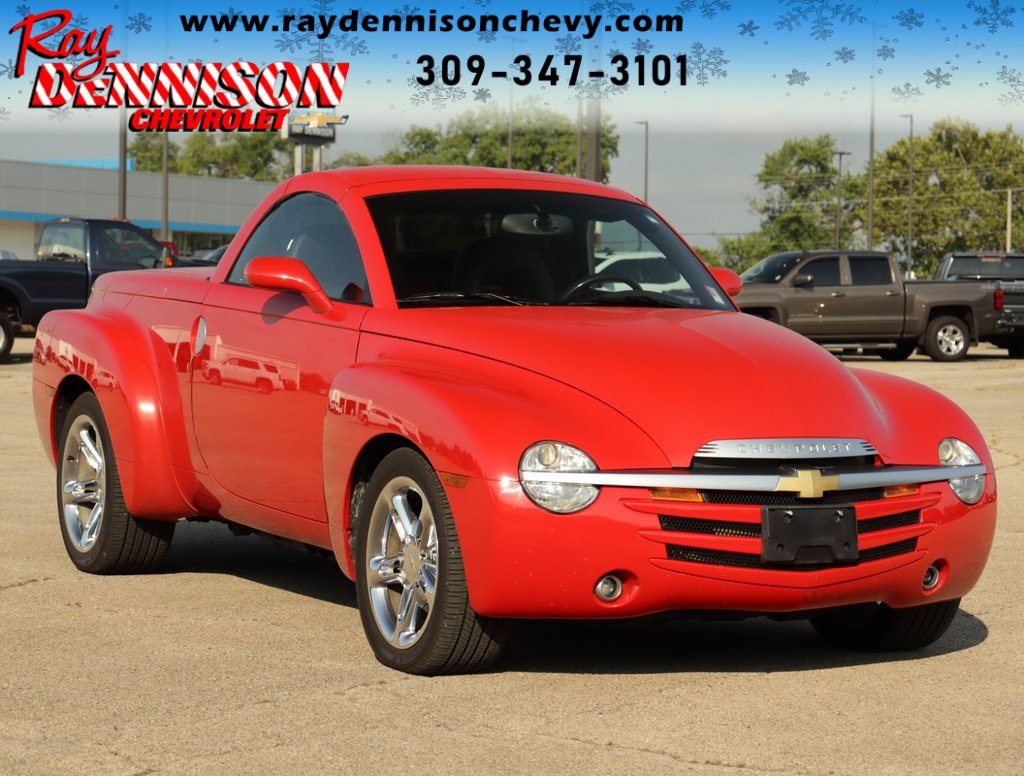 2005 Chevrolet SSR LS's photo