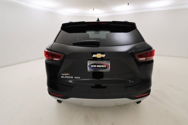2023 Chevrolet Blazer 3LT photo 2