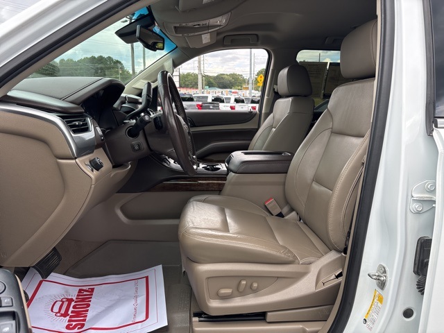 2019 Chevrolet Tahoe LT photo 11