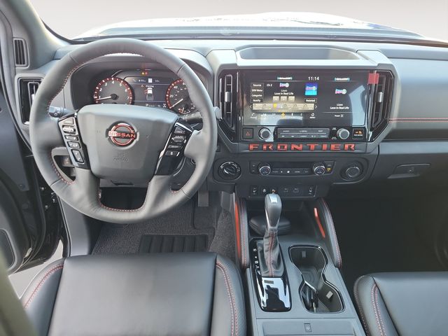 2025 Nissan Frontier PRO-4X photo 10