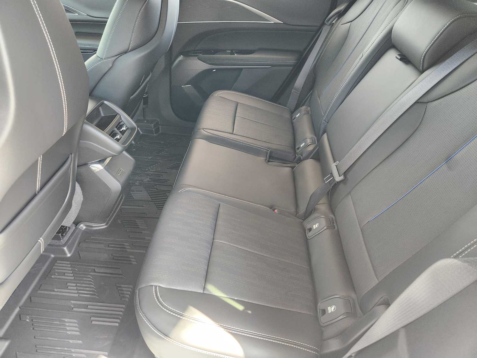 2025 Cadillac Lyriq Sport photo 20