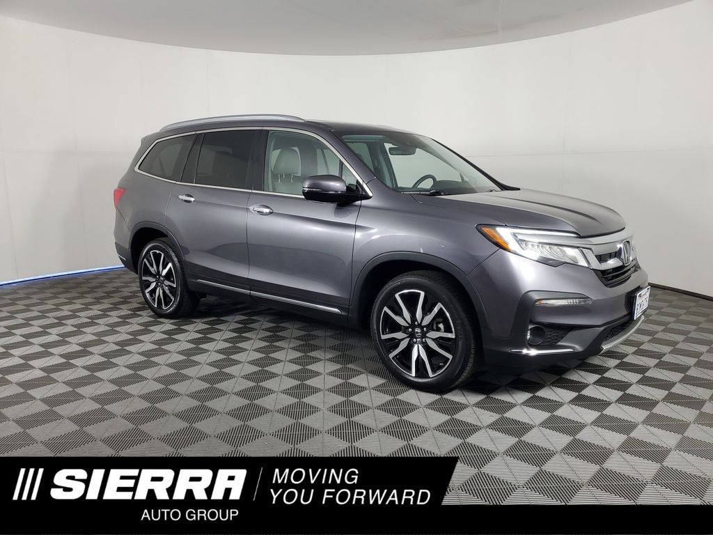 Used 2019 Gray Honda Touring image 1