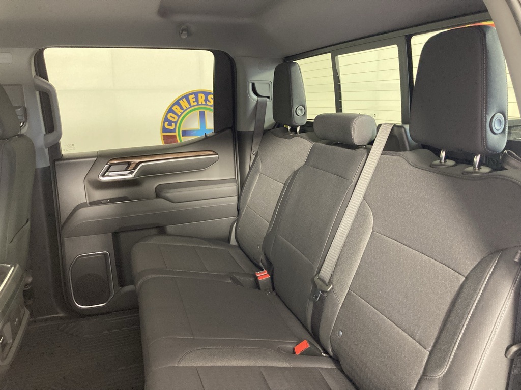 2026 Chevrolet Silverado 1500 LT photo 15