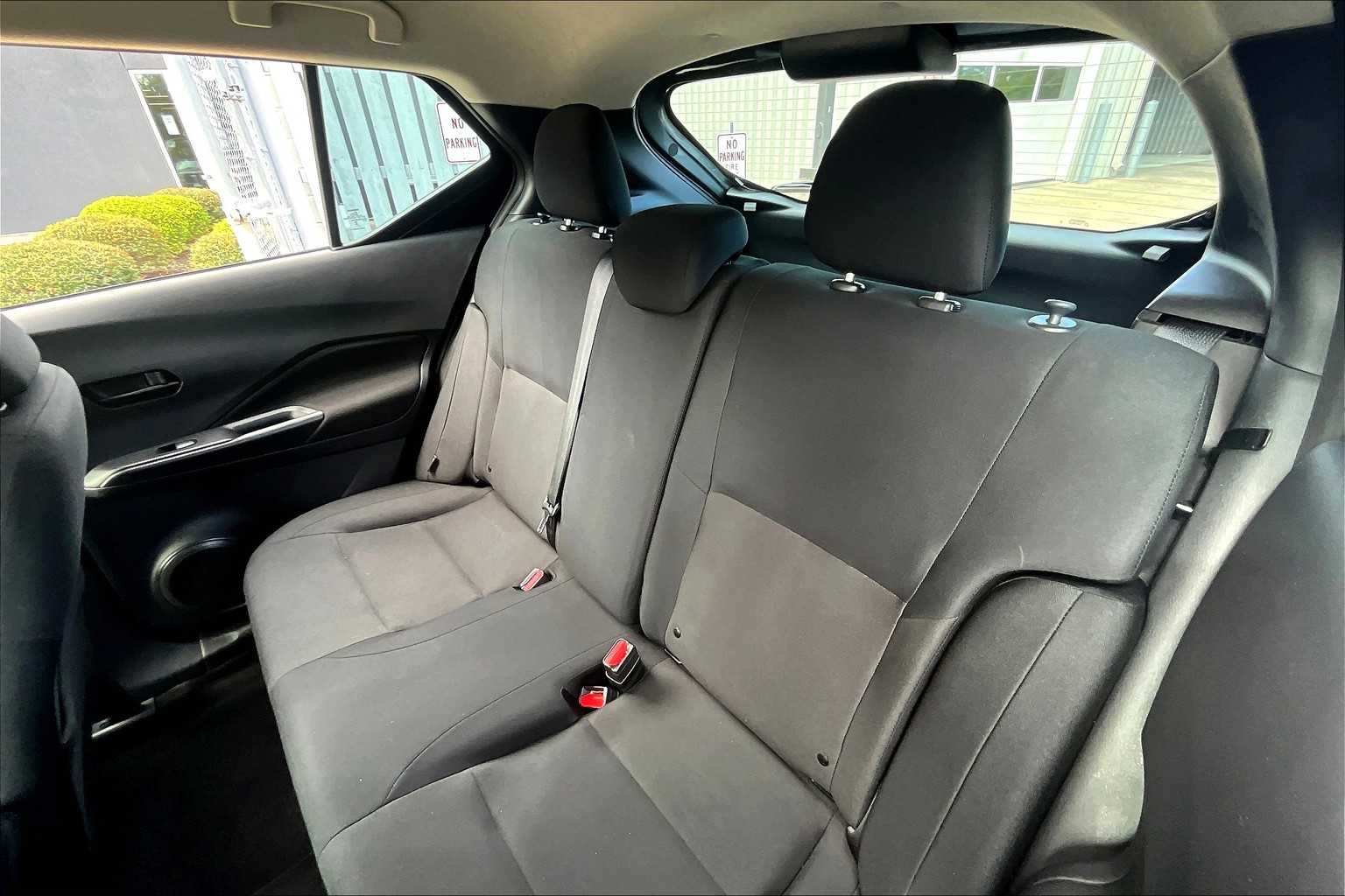2024 Nissan Kicks S photo 17