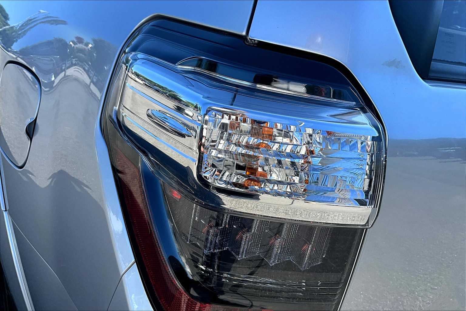 2024 Toyota 4Runner TRD Premium 4WD photo 27