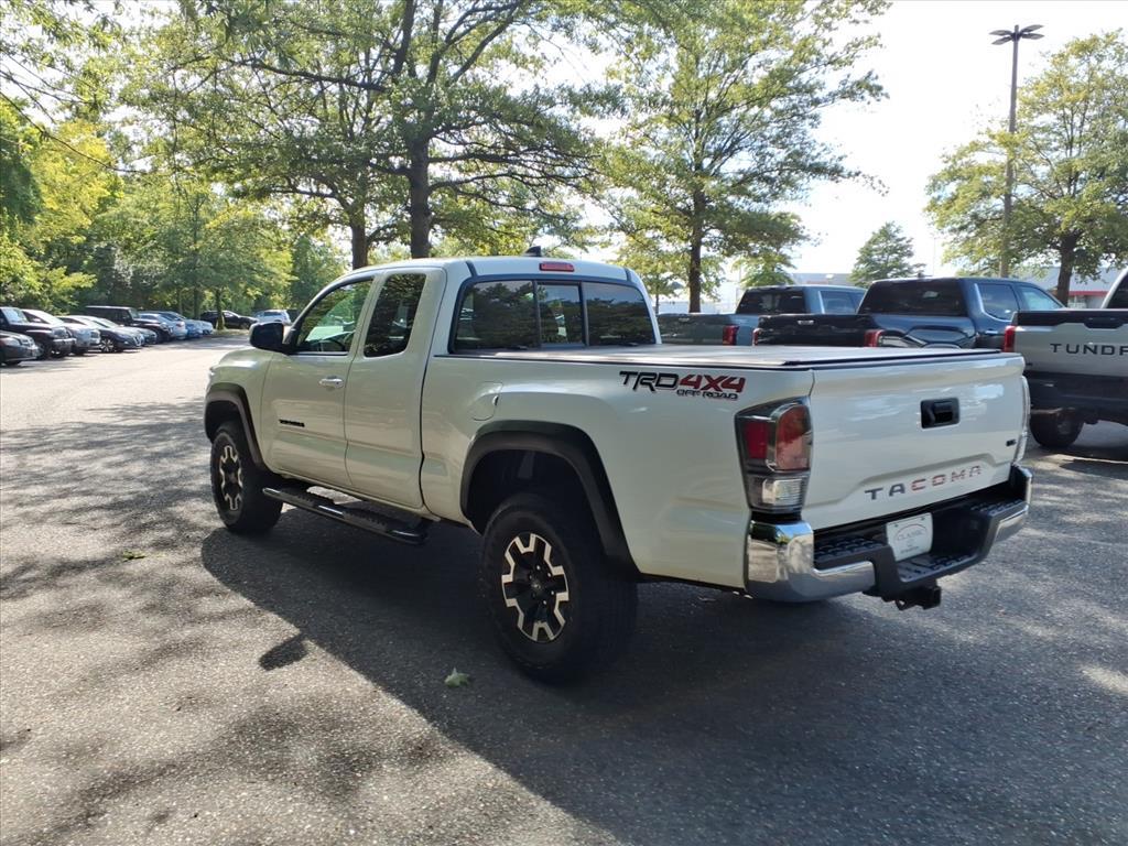 2023 Toyota Tacoma TRD photo 6