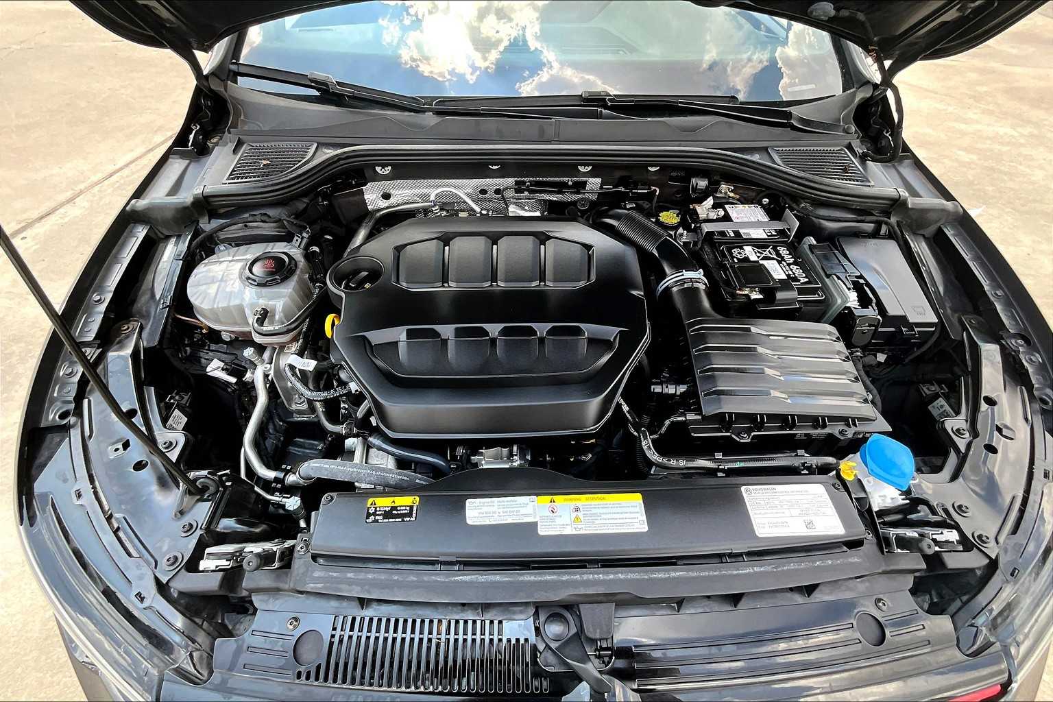2024 Volkswagen Golf GTI S photo 31