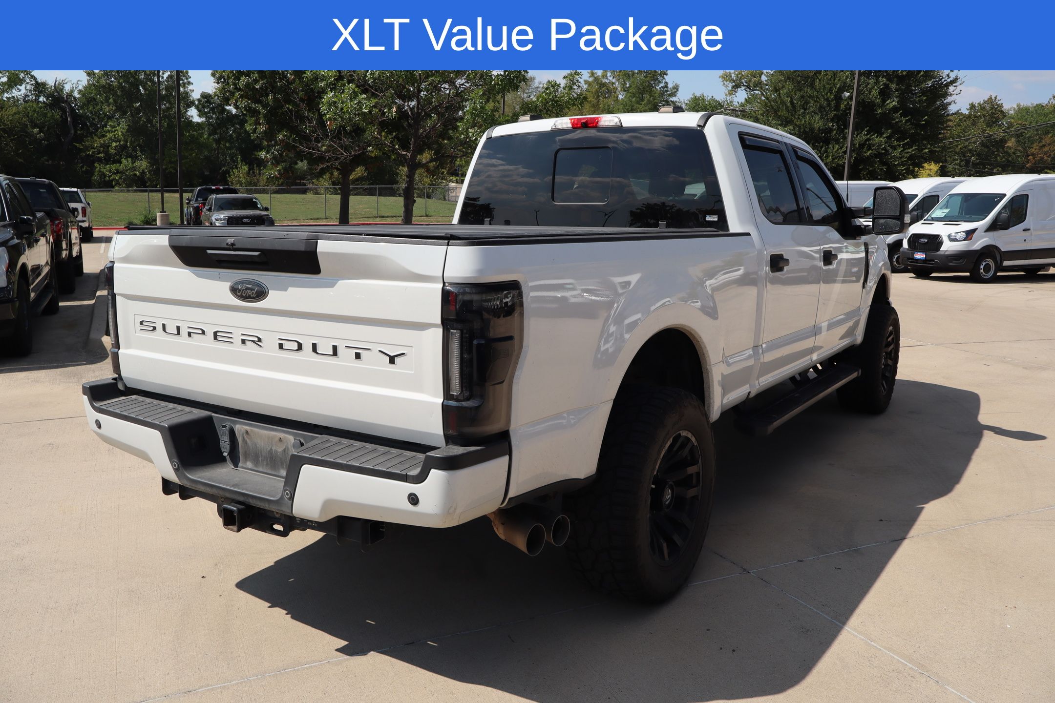 2022 Ford F-250 photo 2
