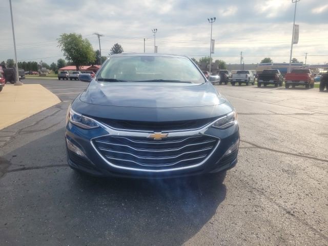2024 Chevrolet Malibu Premier 2LT photo 9