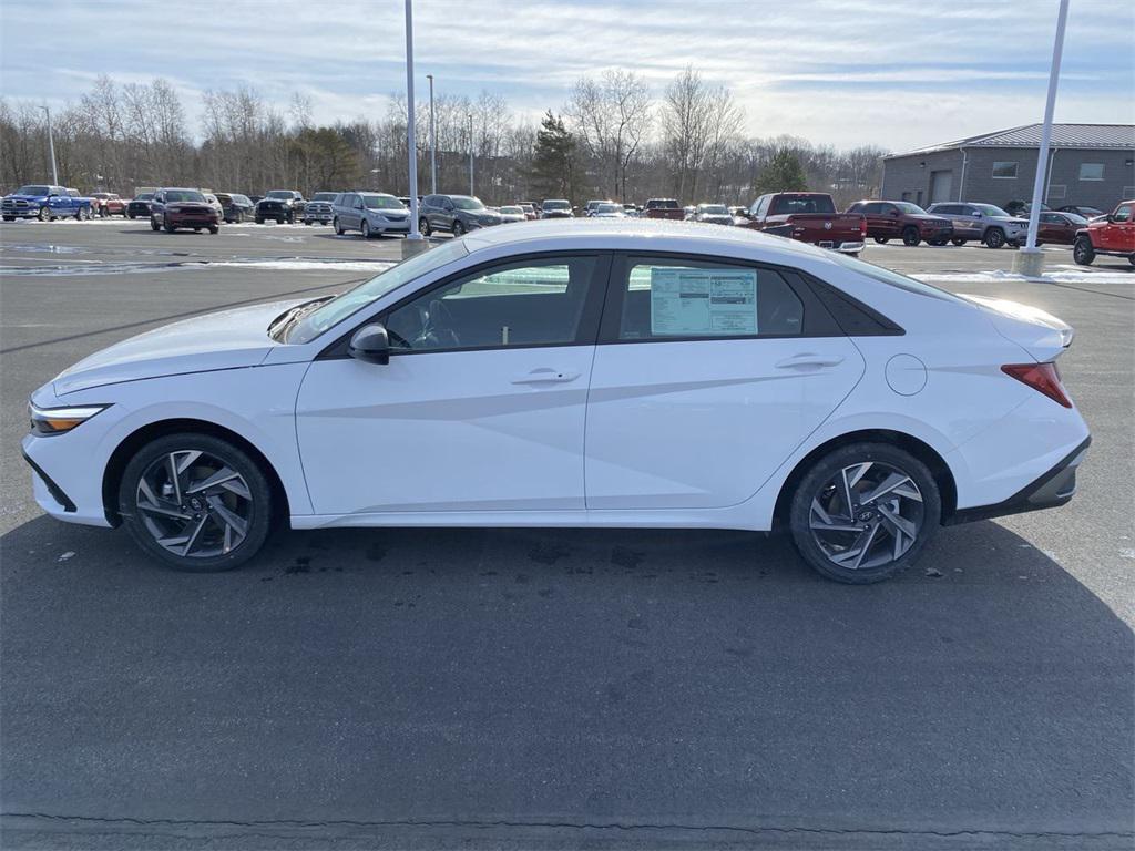2025 Hyundai Elantra Hybrid SEL Sport photo 4