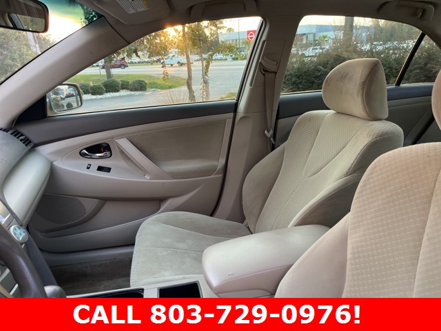 2007 Toyota Camry LE photo 10