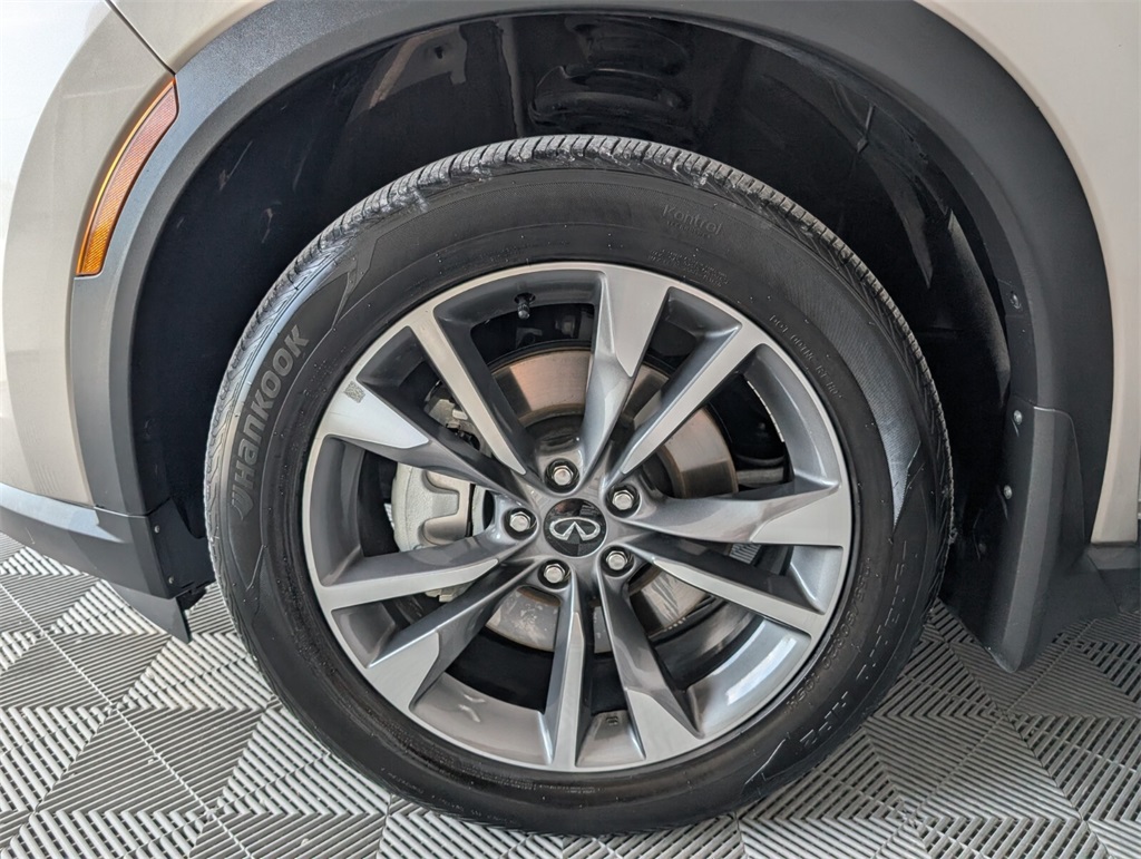 2025 Infiniti QX60 Luxe photo 18