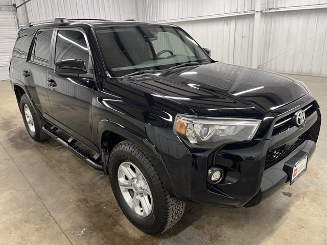 2022 Toyota 4Runner SR5's photo