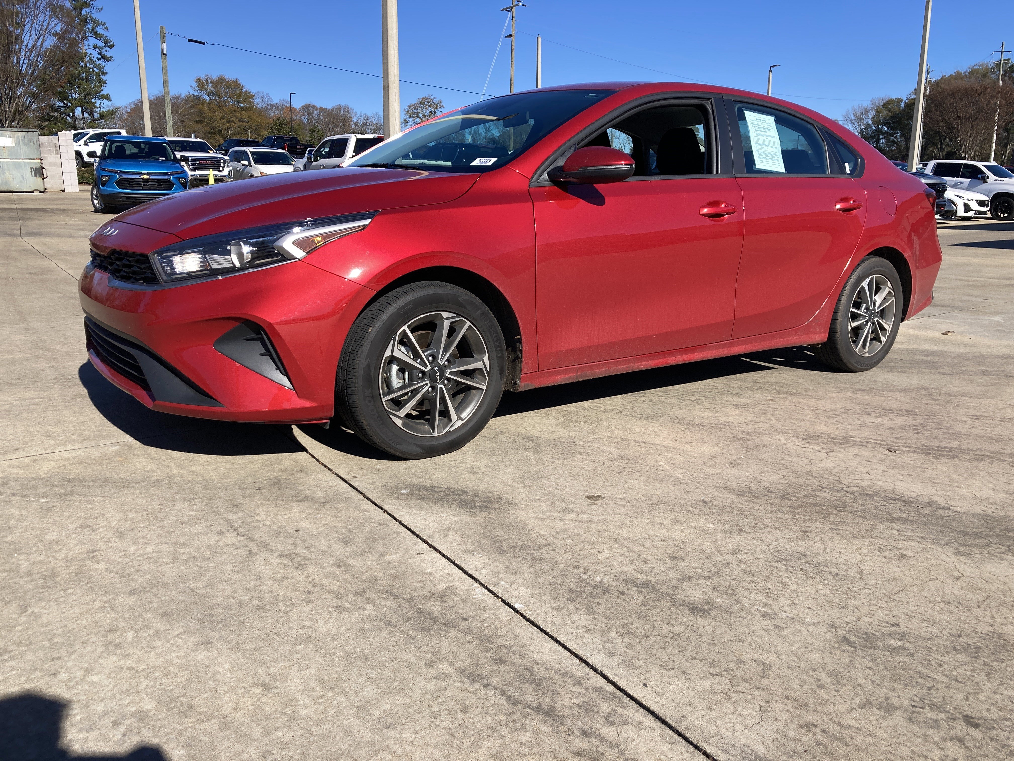 2024 Kia Forte LXS's photo