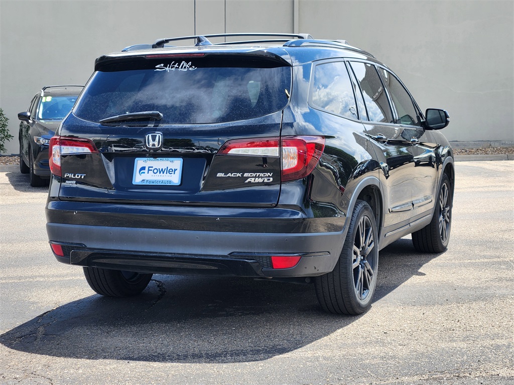 2020 Honda Pilot Black Edition photo 4