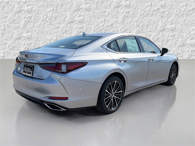 2025 Lexus ES 350 photo 3