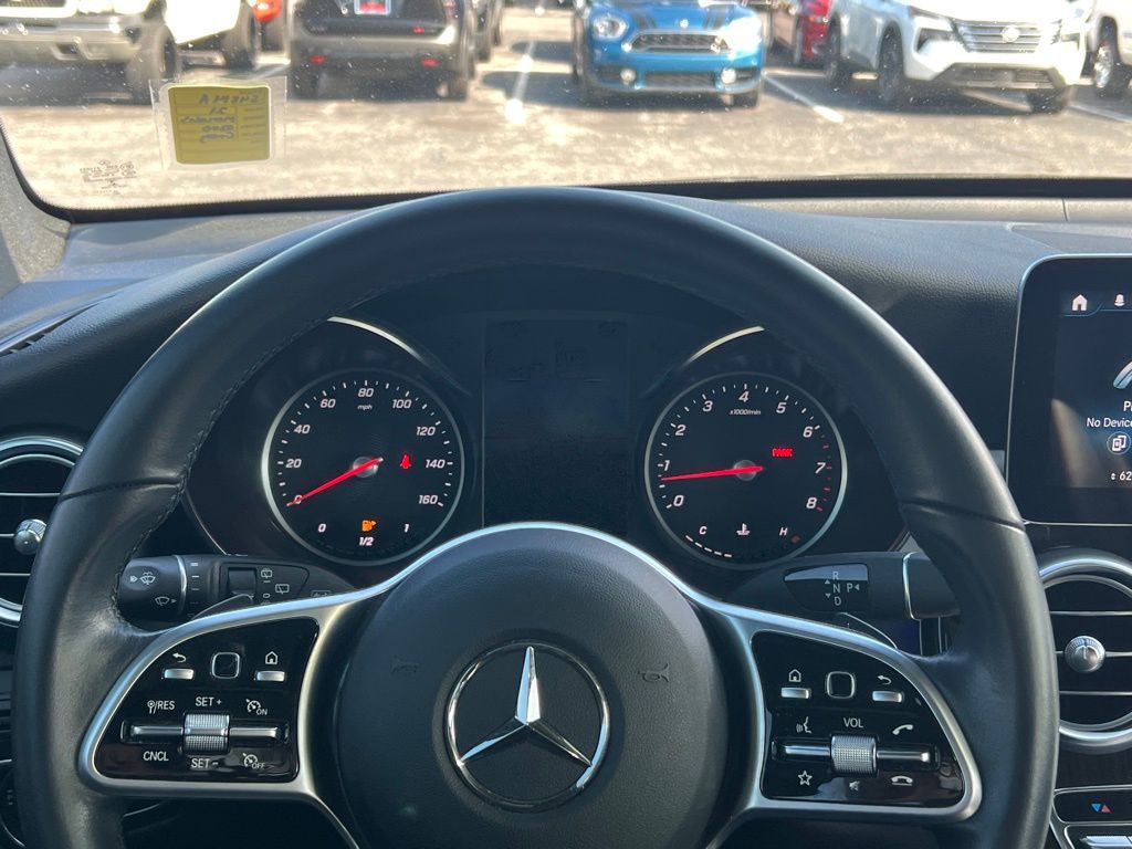 2021 Mercedes Benz GLC 300 photo 21