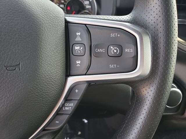 2025 Ram 1500 Tradesman photo 15