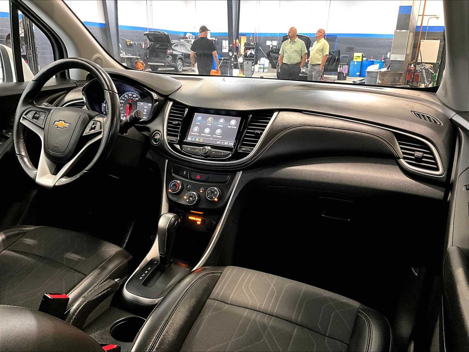 2019 Chevrolet Trax LT photo 14