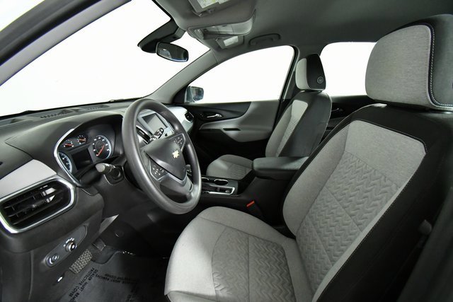 2022 Chevrolet Equinox LS photo 4