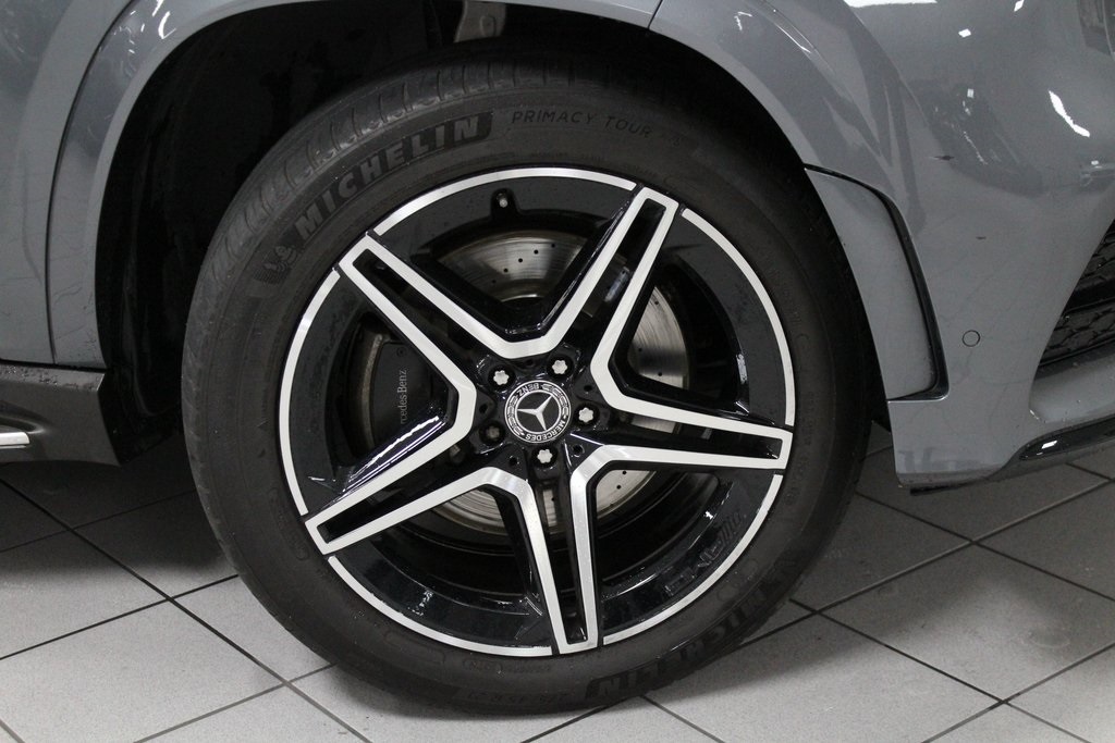 2022 Mercedes Benz GLS 450 4MATIC photo 3