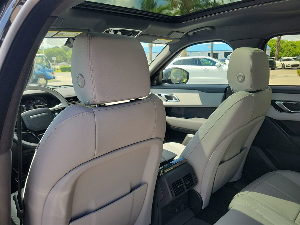 2026 Land Rover Range Rover Velar SE photo 16