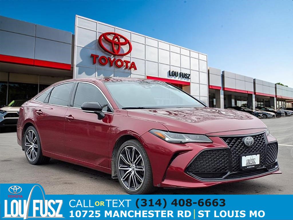 2019 Toyota Avalon Touring's photo