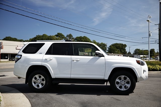 2024 Toyota 4Runner SR5 Premium photo 9