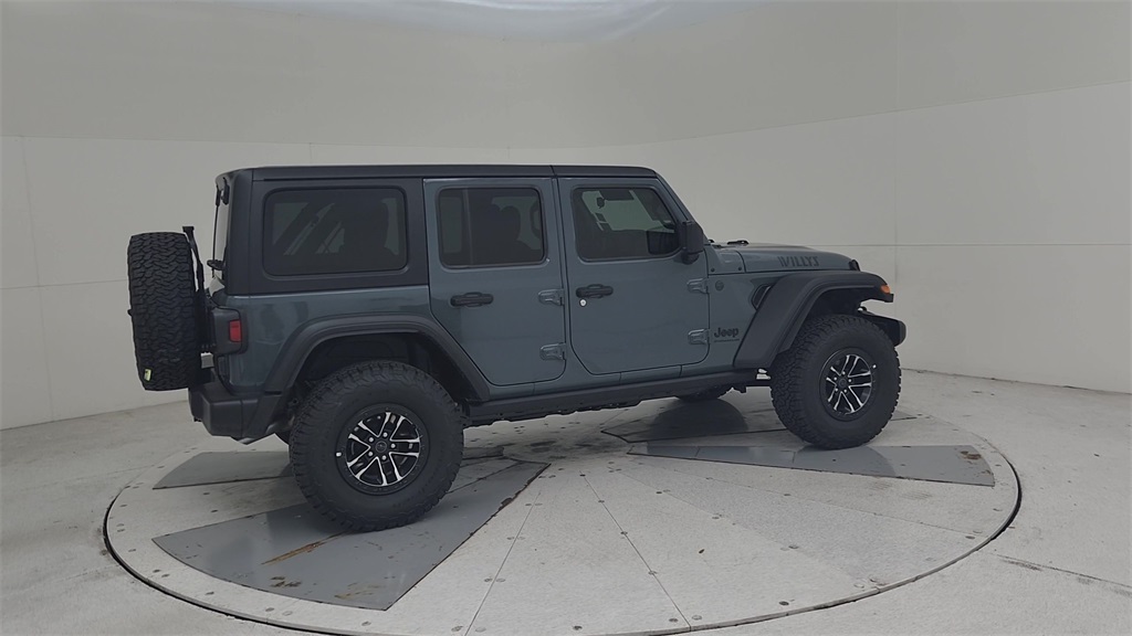2025 Jeep Wrangler Willys photo 16