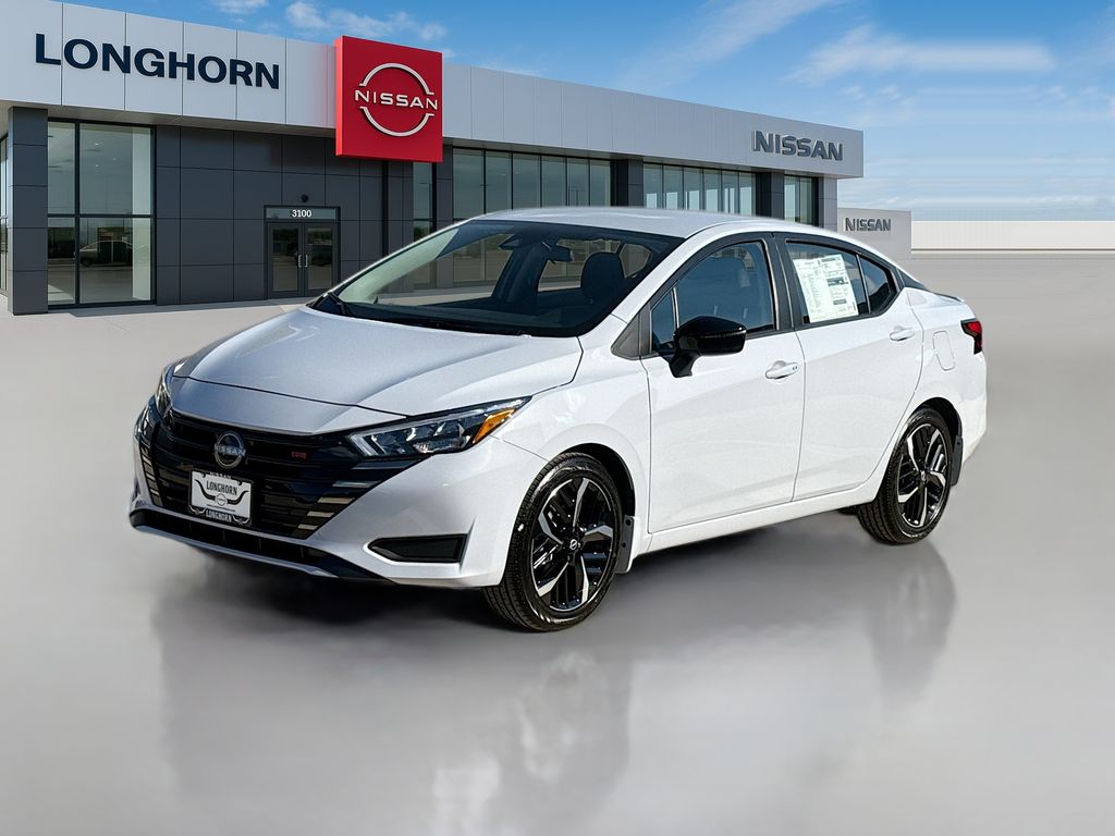 2025 Nissan Versa SR photo 3