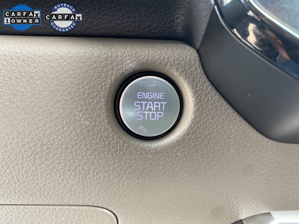 2025 Kia Carnival EX photo 33