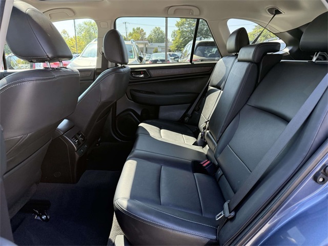 2017 Subaru Outback 3.6R photo 13