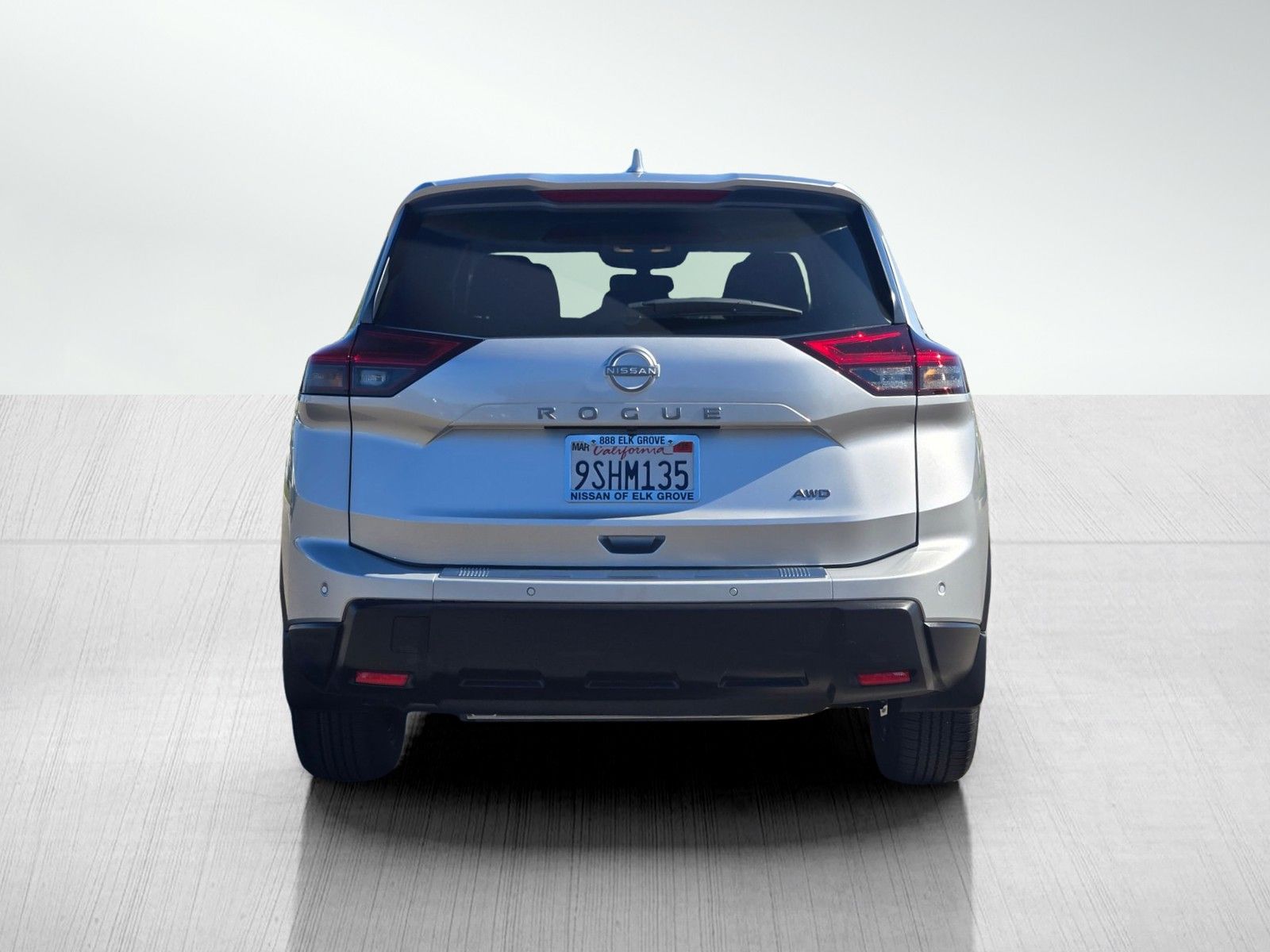 2025 Nissan Rogue AWD SV photo 4