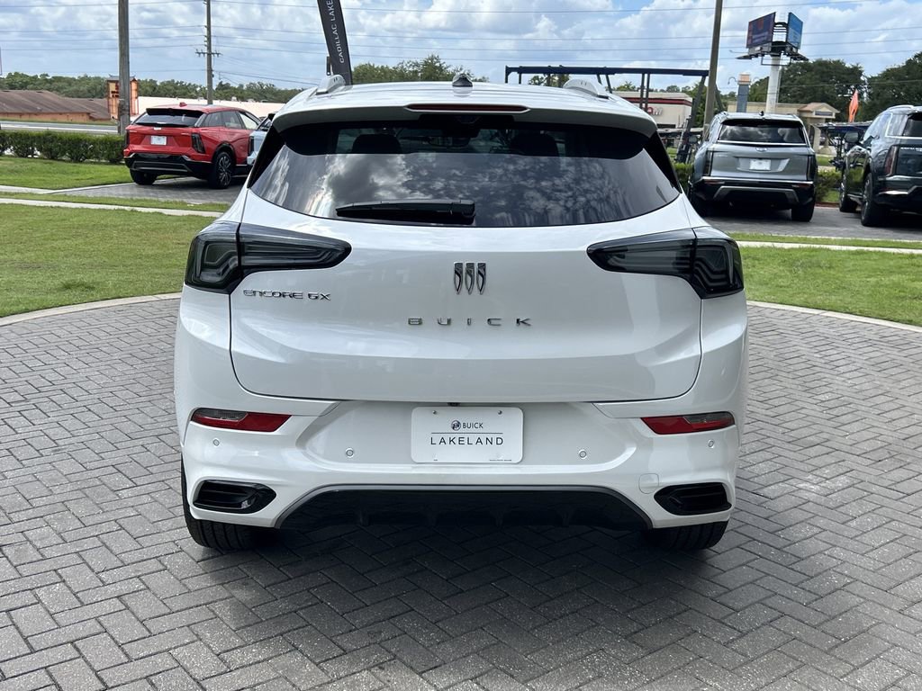 2026 Buick Encore GX Avenir photo 5
