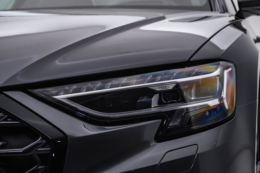 2024 Audi S8 4.0T Quattro photo 7