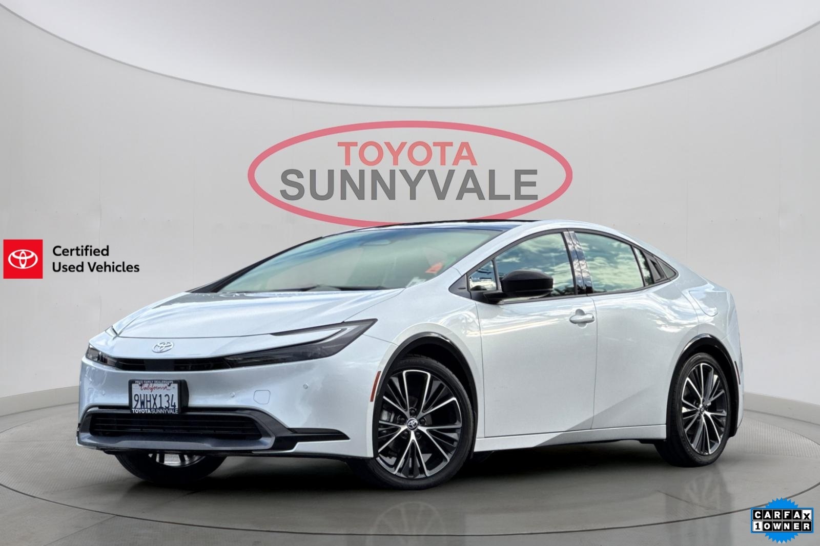 2026 Toyota Prius Limited's photo