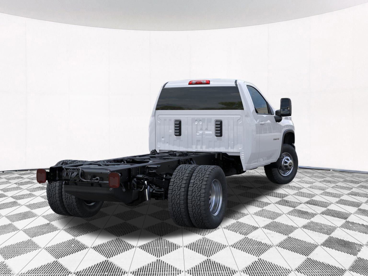 2025 Chevrolet Silverado 3500HD Work Truck photo 4