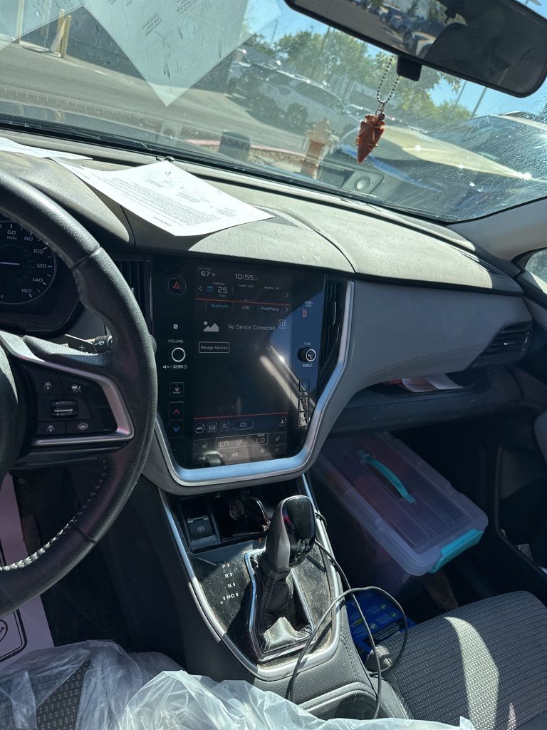 2020 Subaru Outback Premium photo 24
