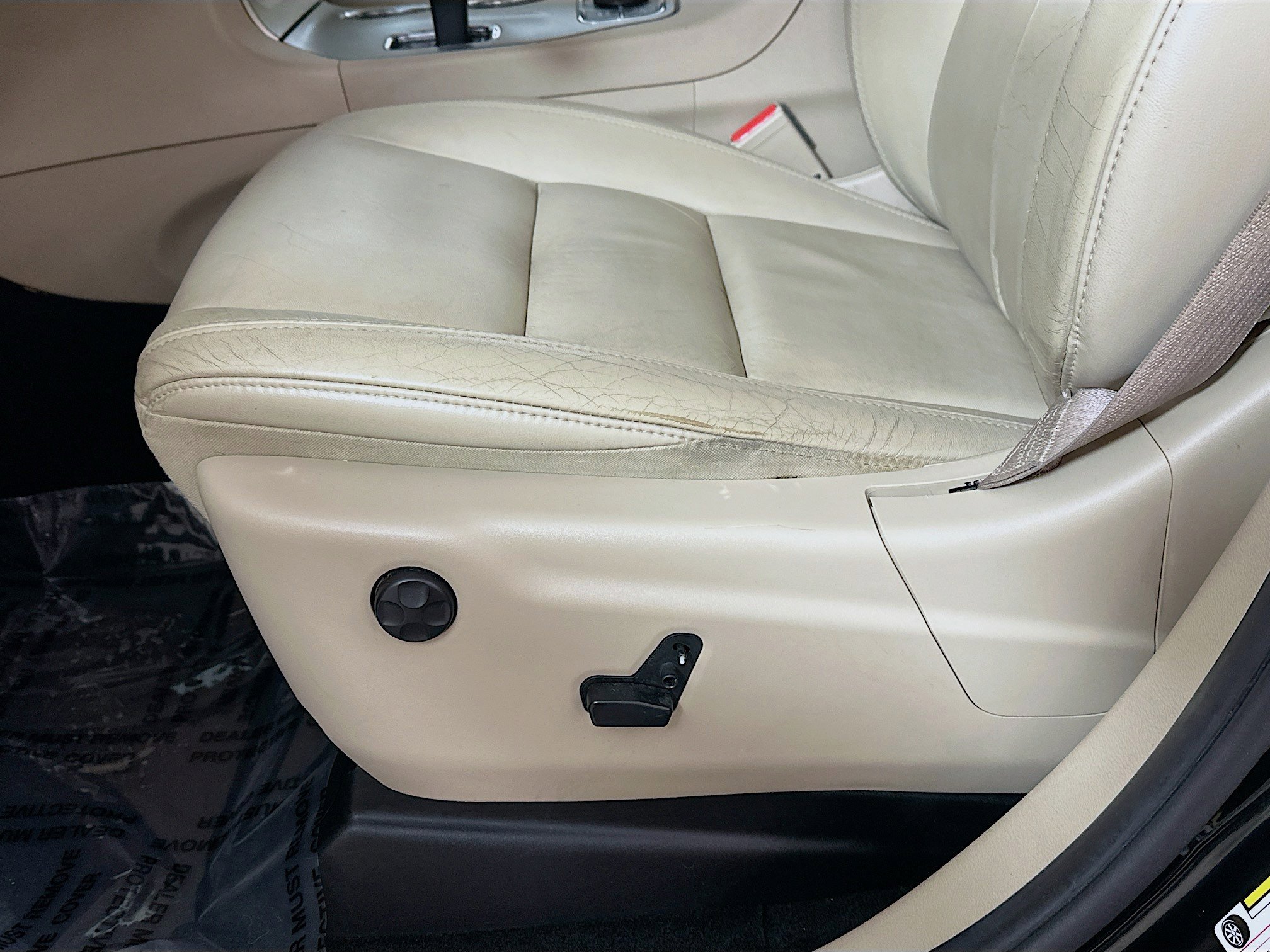 2014 Jeep Grand Cherokee Limited photo 16