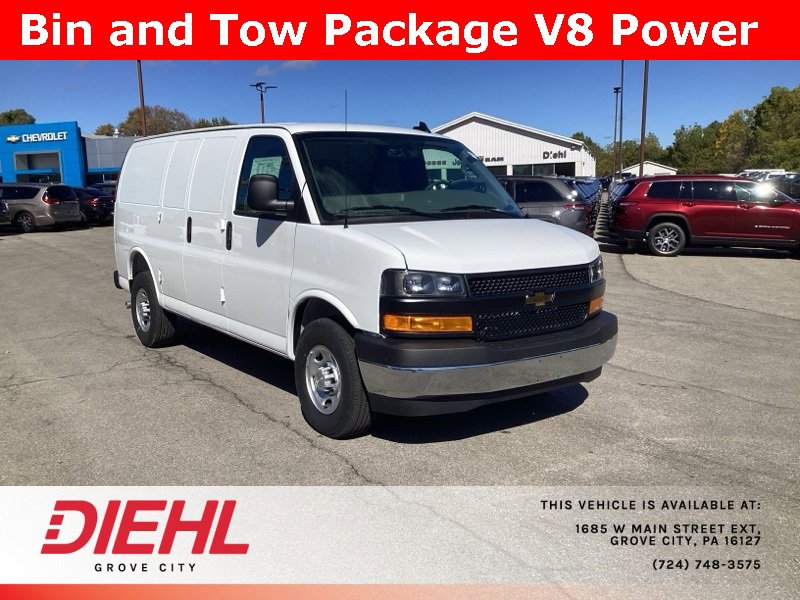 2025 Chevrolet Express Cargo Work Van's photo