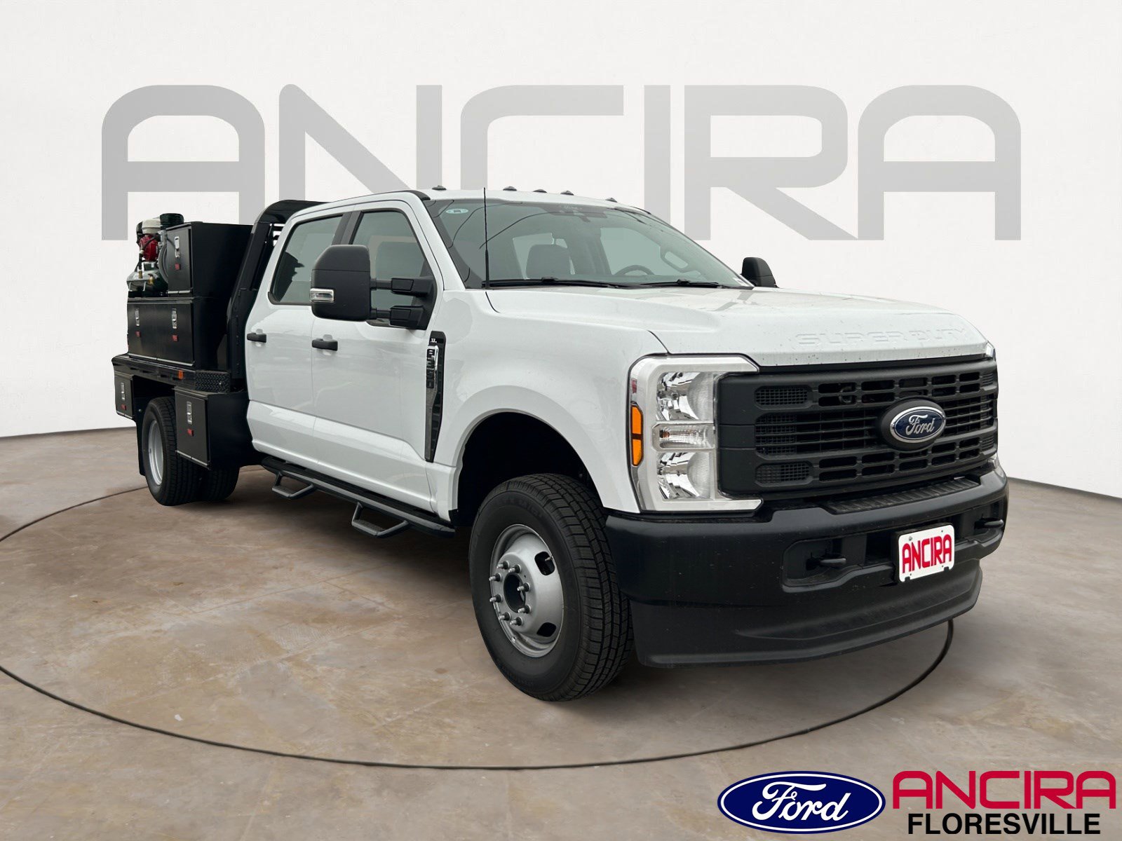 2026 Ford F-350 Super Duty Chassis Cab XL's photo
