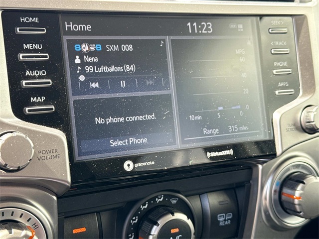 2024 Toyota 4Runner SR5 4WD photo 3