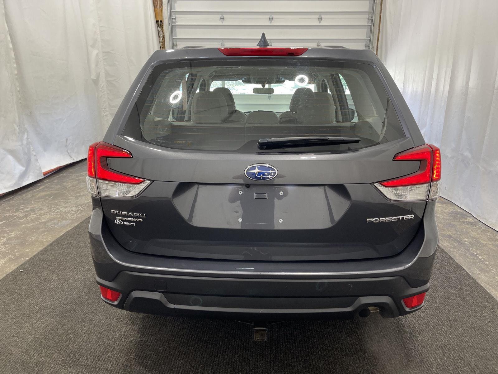 2022 Subaru Forester Sport photo 5