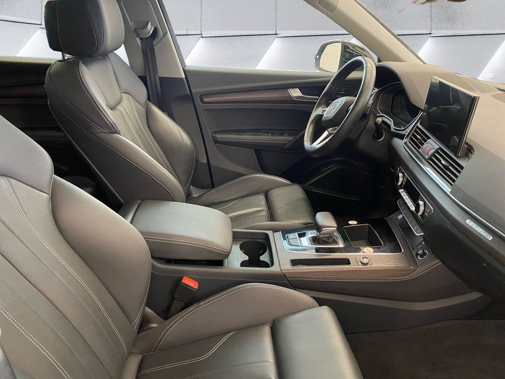 2024 Audi Q5 45 S line Premium photo 12