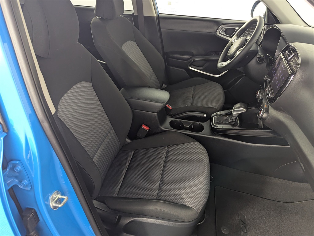 2023 Kia Soul S photo 33