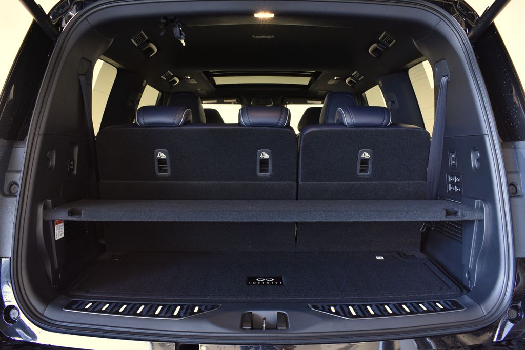 2026 Infiniti QX80 Sensory photo 26